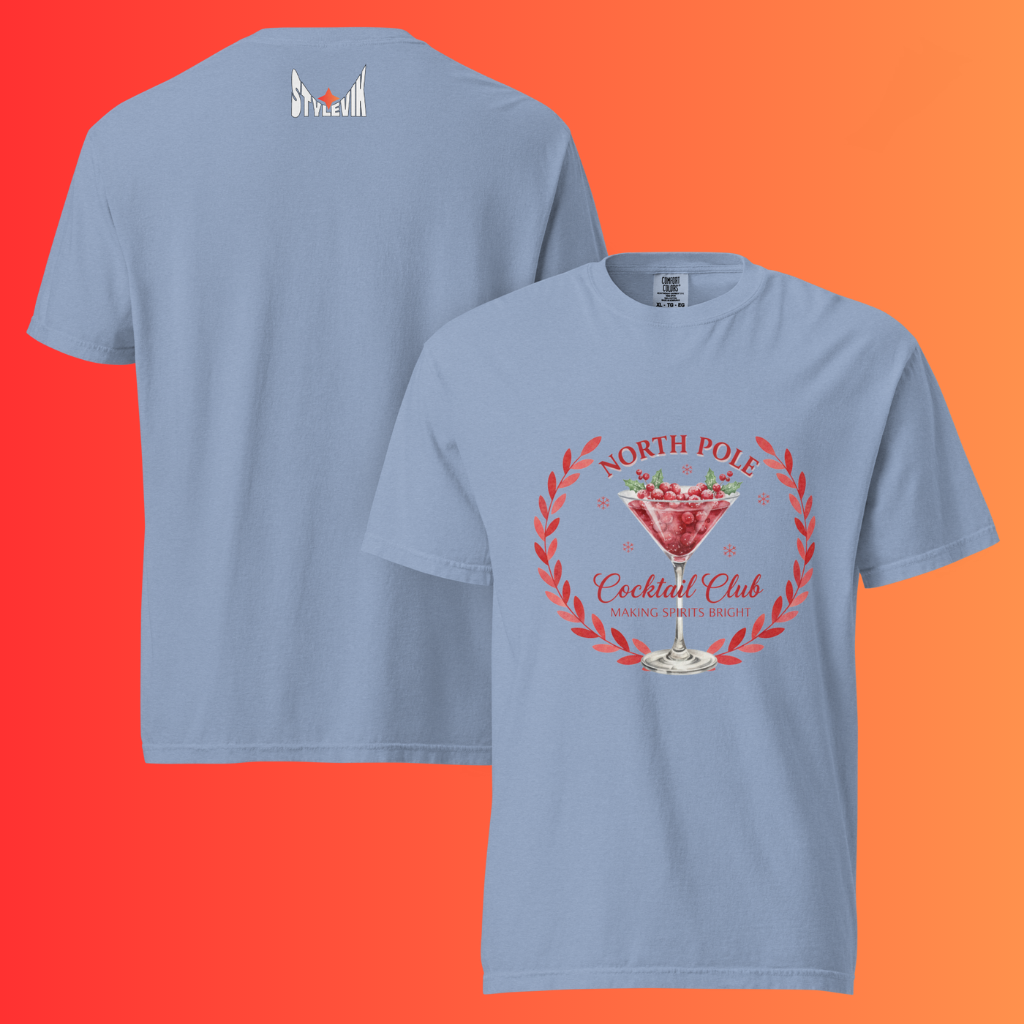 'North Pole Cocktail Club' T-Shirt | Funny Christmas Holiday Party Warming Tee for Drinkers